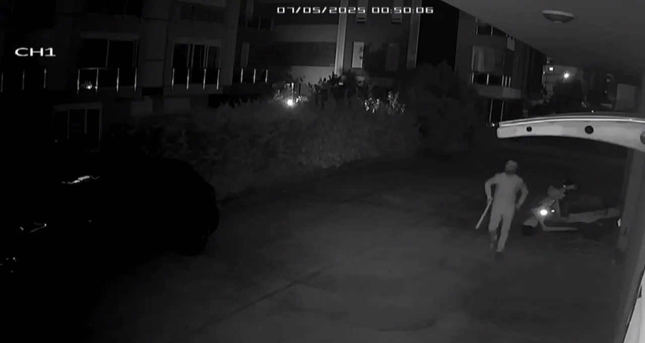 Hapis kararı sonrası gelen ölüm! Sopalı dehşet davasında 19 yıl ceza, babası adliyede hayatını kaybetti