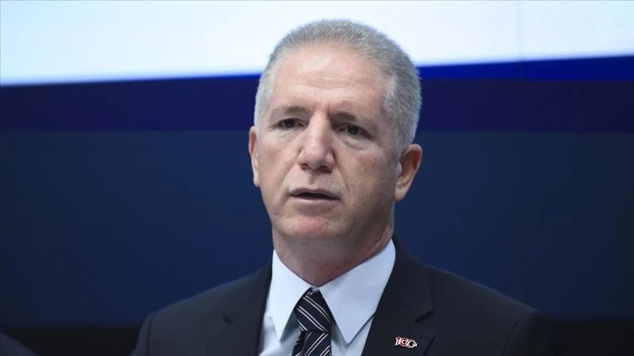 İstanbul Valisi Gül'den provokatif paylaşımlara ilişkin açıklama: Anlık olarak tespit edilmekte