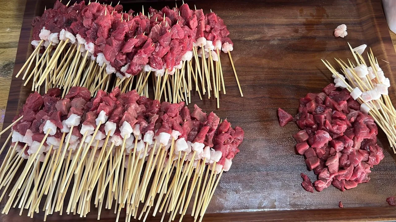 Ödül 2 milyon 400 bin liraydı... 63 kg başladı, yarışmayı 70 kiloyla bitirdi