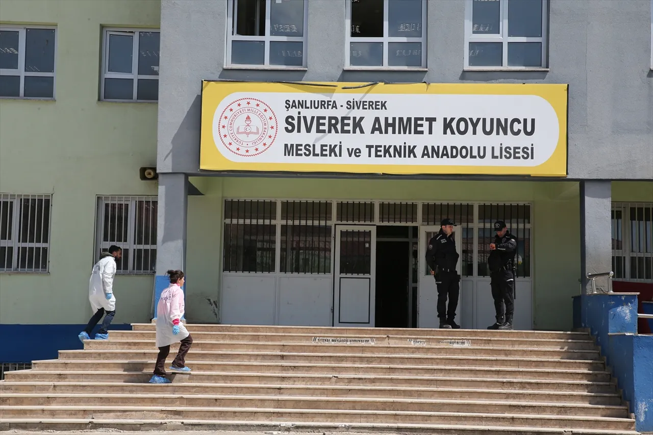 Şanlıurfadaki lise saldırısında yaralıların son durumu! Bakan Tekin: Bir öğretmende kalıcı hasar kalabilir