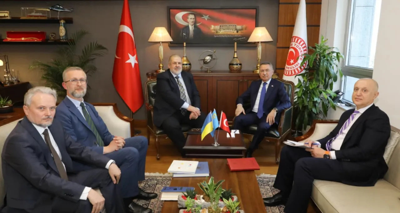  TBMM Dışişleri Komisyonu Başkanı Fuat Oktay’dan Kırım mesajı