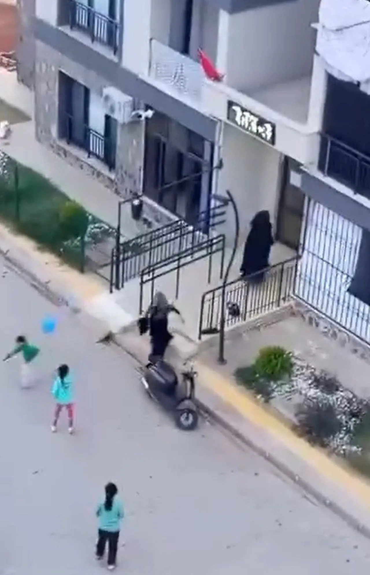 Gaziantep’te 6 yaşındaki çocuğu bıçaklayan hademeye tahliye!