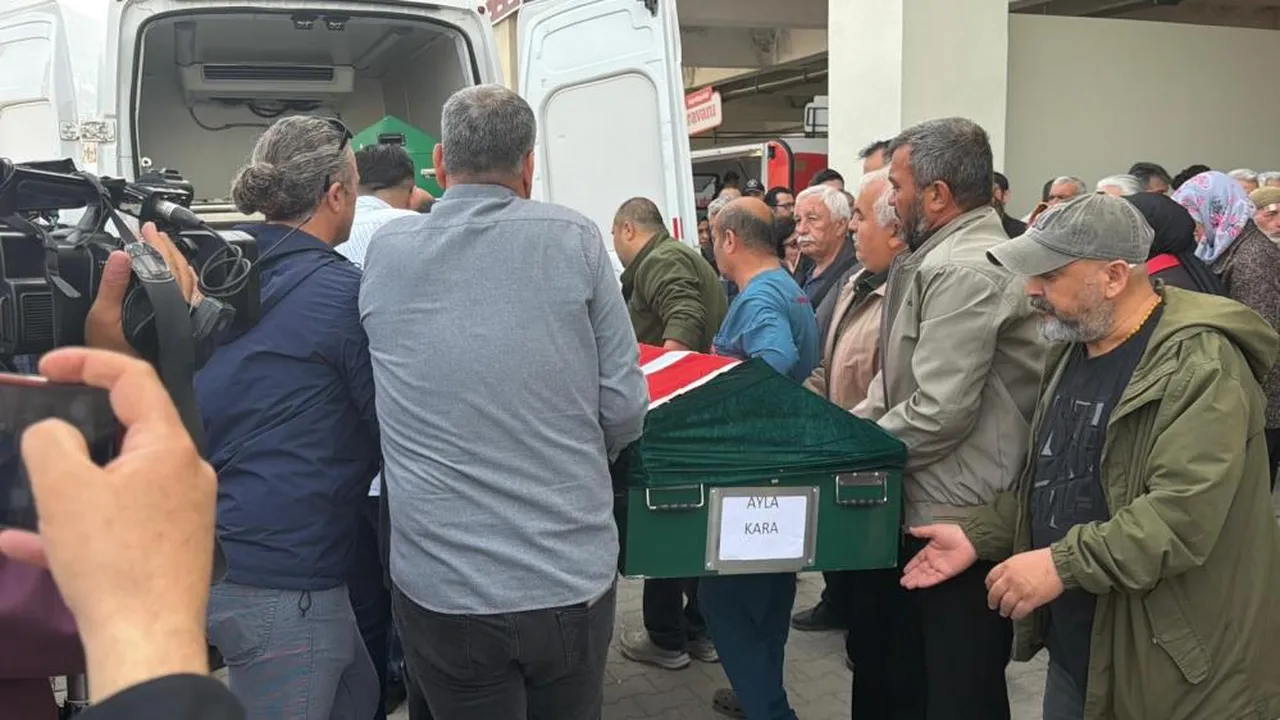 Okul saldırısında ölenlerin cenazeleri teslim edilmeye başlandı