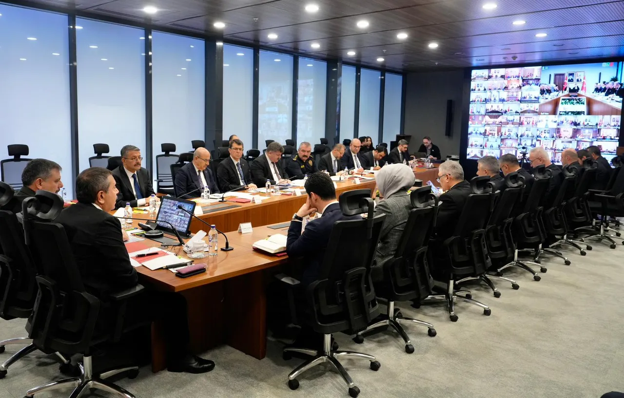 Okullarda güvenlik artacak mı? İçişleri ve Milli Eğitim Bakanlıklarından açıklama!