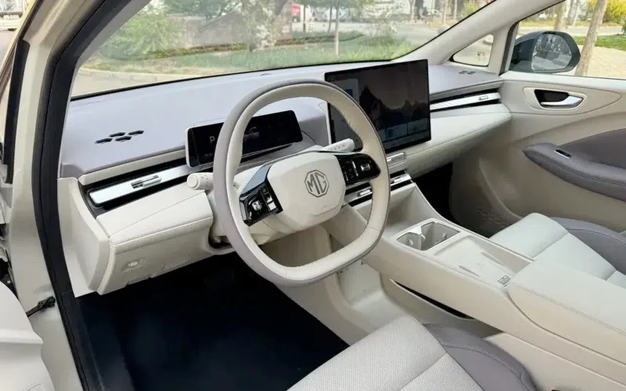 Yeni MG4 tanıtıldı: Akıllı iç mekan, 530 km menzil