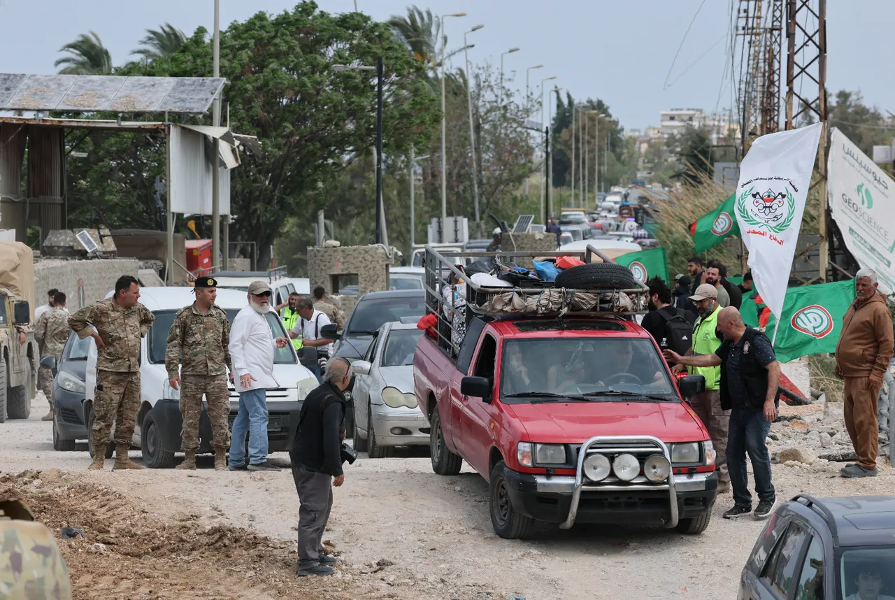 10 günlük ateşkes yürürlüğe girdi! Lübnanlı aileler evlerine dönüyor