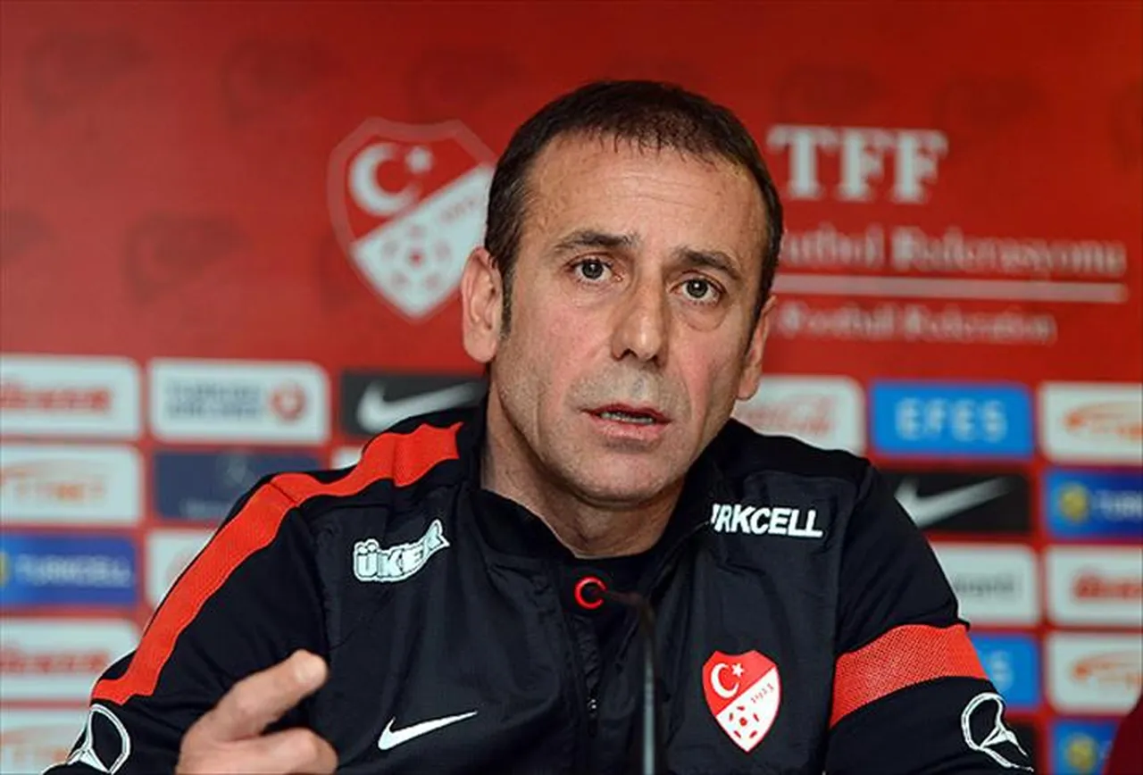 Abdullah Avcı, 2011-2013 yılları arasında A Milli Takım'ı çalıştırdı.
