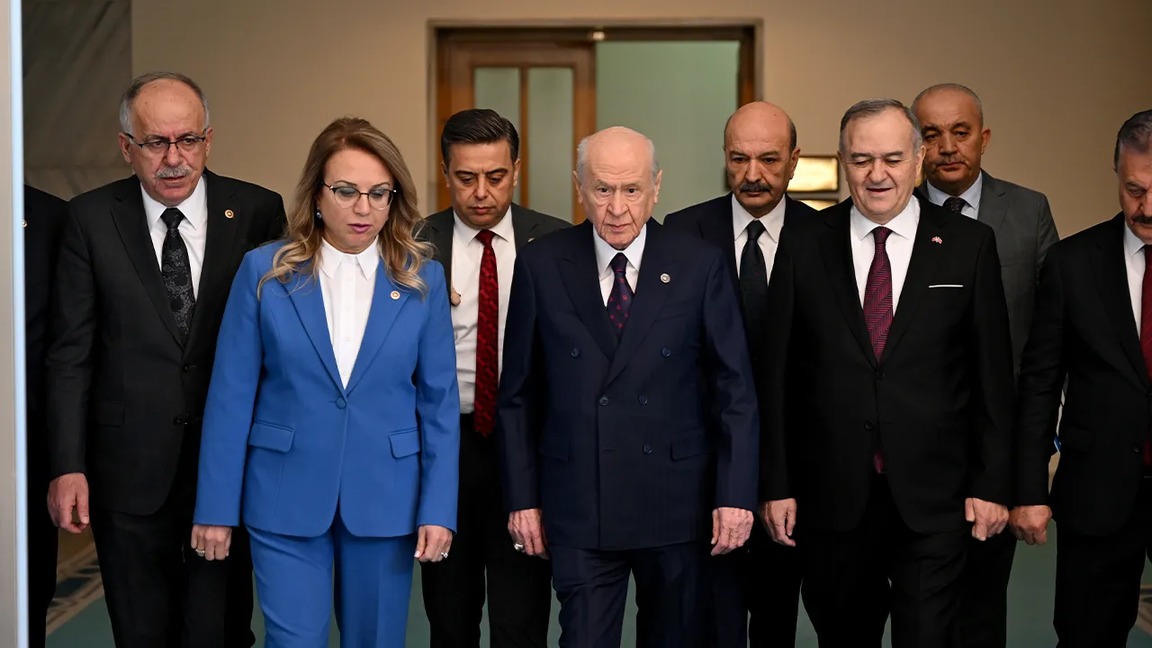 Bahçeli, başkanlarla kampta buluşuyor: İki yıllık hizmet karnesi çıkarılacak