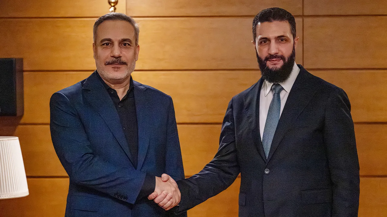 Bakan Fidan, Suriye Cumhurbaşkanı Şara ile bir araya geldi