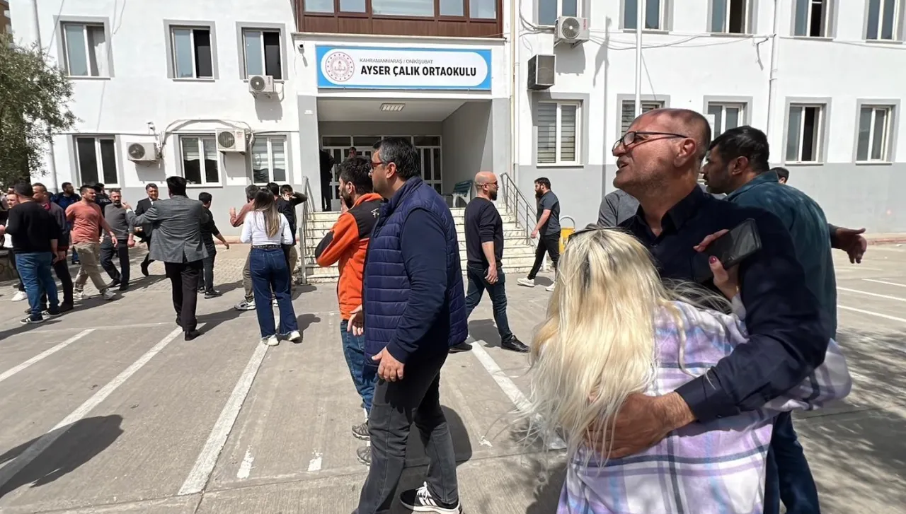 Kahramanmaraş'ta 10 kişinin öldürüldüğü Ayser Çalık Ortaokulu kapatılıyor