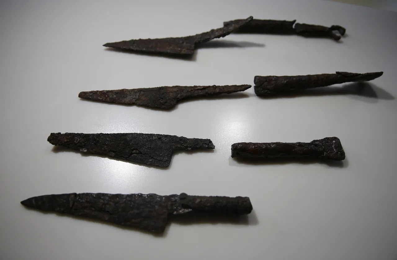 Osmanlı mirası sanılıyordu, 1500 yıllık çıktı! Antik bıçaklar formuna kavuştu