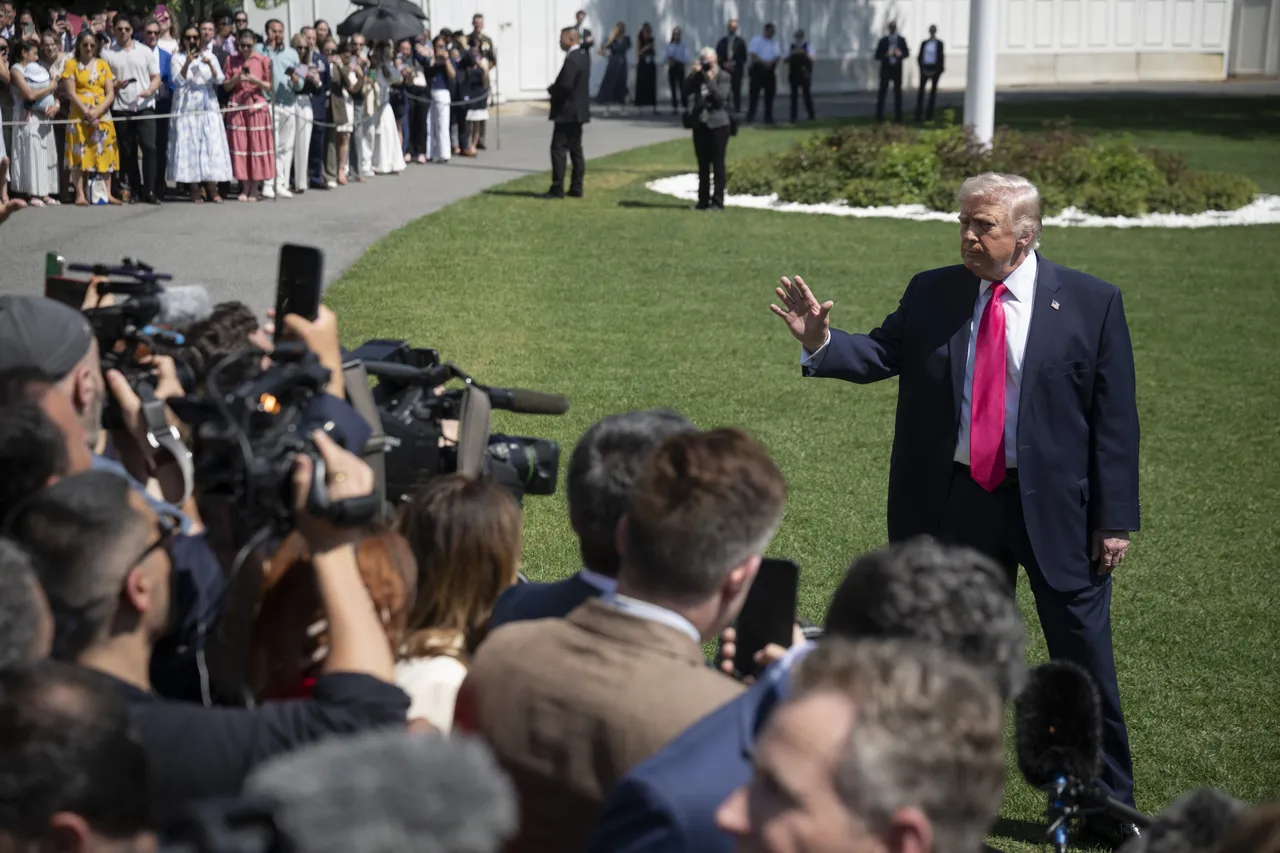 Trump, İran'la ateşkesi uzatmak konusunda kararsız! "Tahran nükleer maddeleri teslim edecek" iddiası