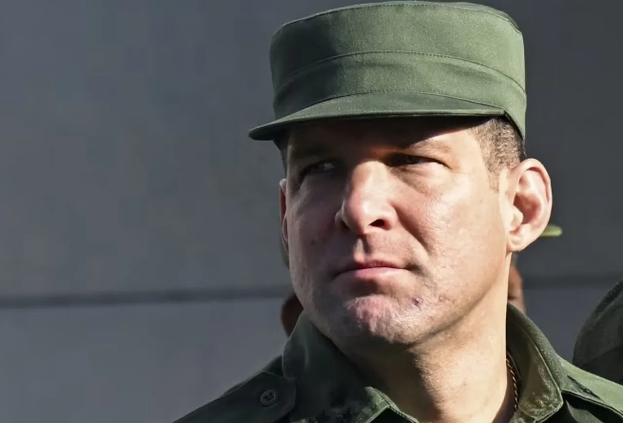 Trump’ın hedefindeki ülkede film gibi operasyon! Castro’nun torunundan ABD Başkanına gizli kurye