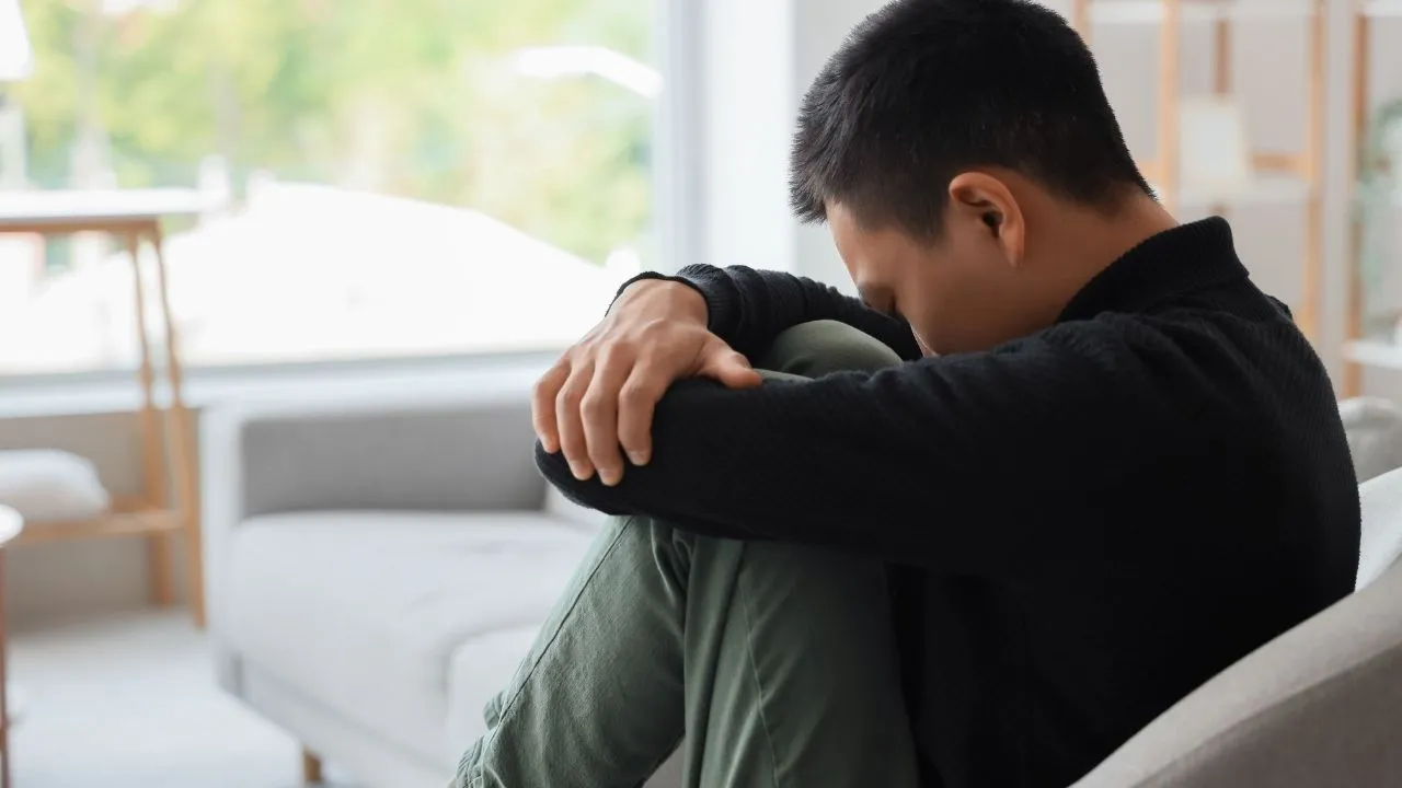 5 milyon genç "arafta": OECD şampiyonluğu ve ev genci gerçeği — Ev Genci / Bölüm 1