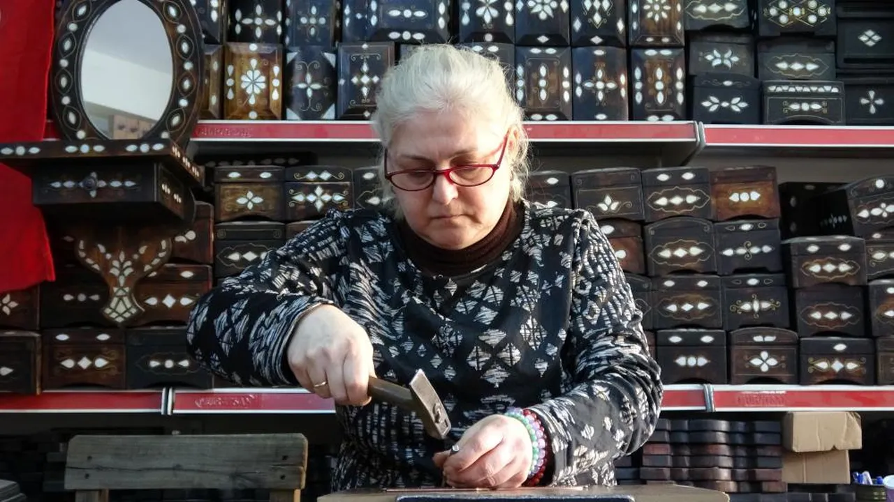 Artık bakırdan da üretiyorlar! Büyük ilgi görmeye başladı... İlk yapan isim ise bir kadın oldu