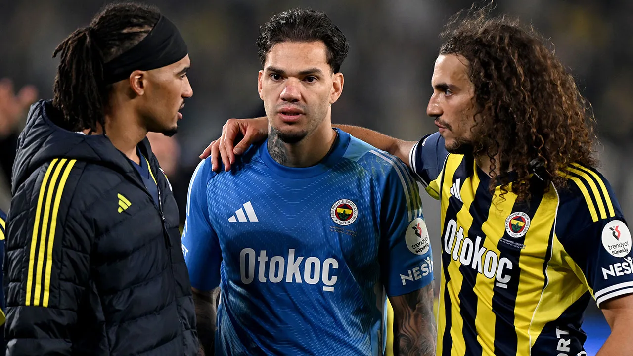 Ederson'a büyük tepki: 'Gönderilmesi lazım!'