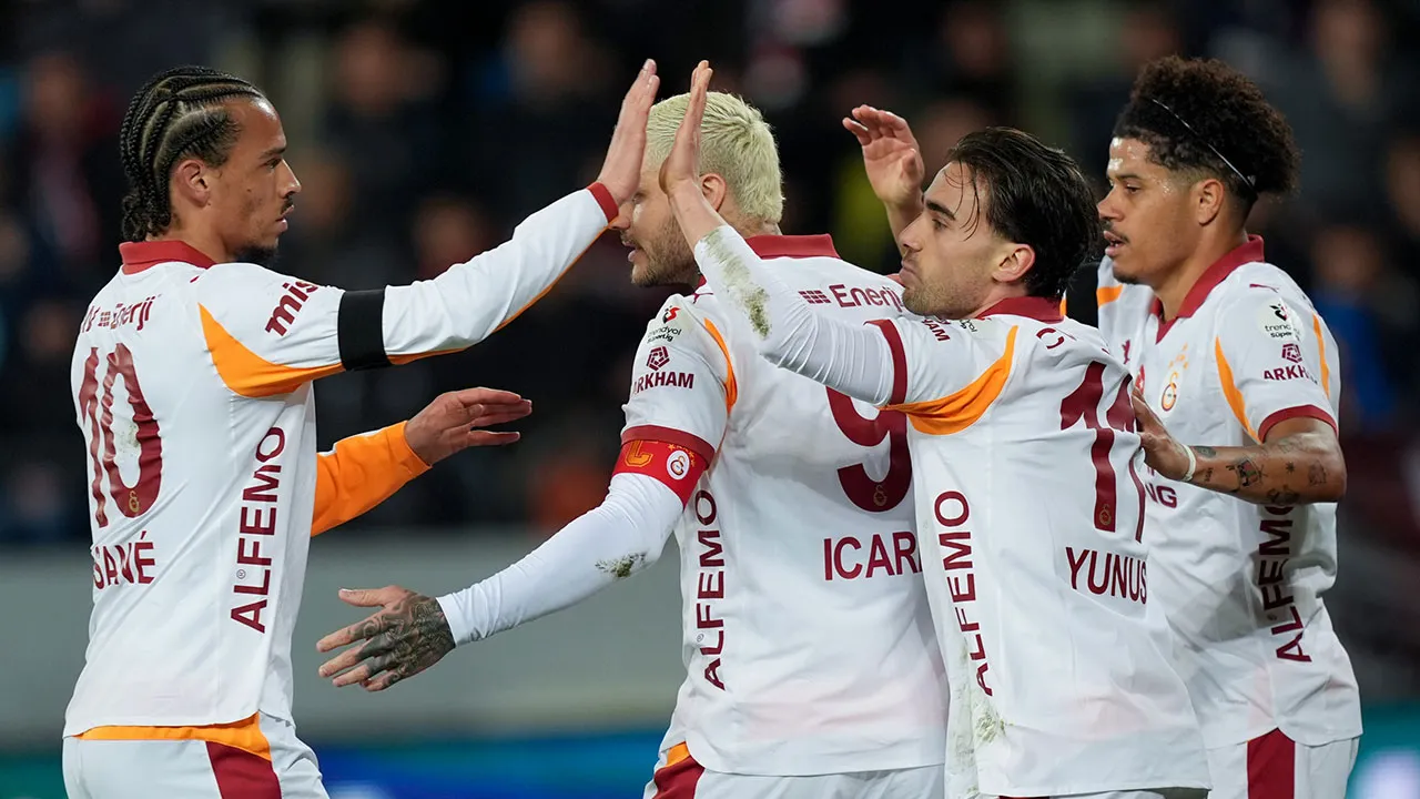 ZİRVEDE FARK YENİDEN 4!