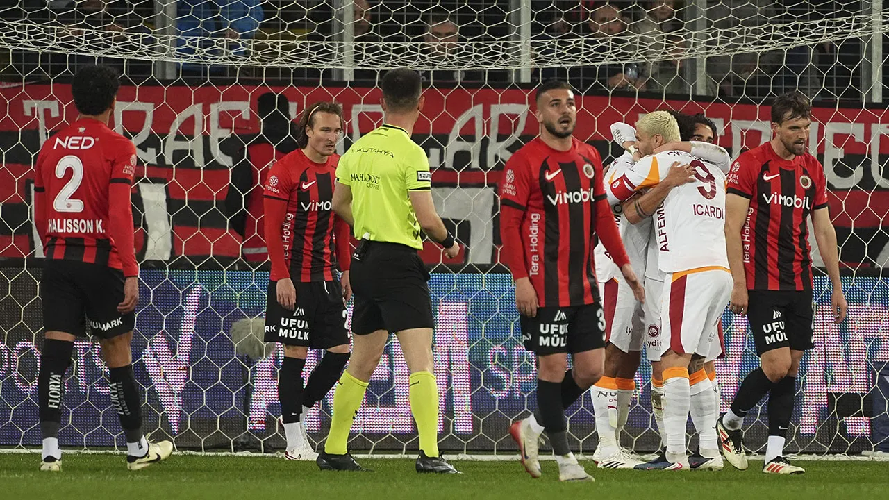 Galatasaray'dan iptal edilen gol için jet tepki!