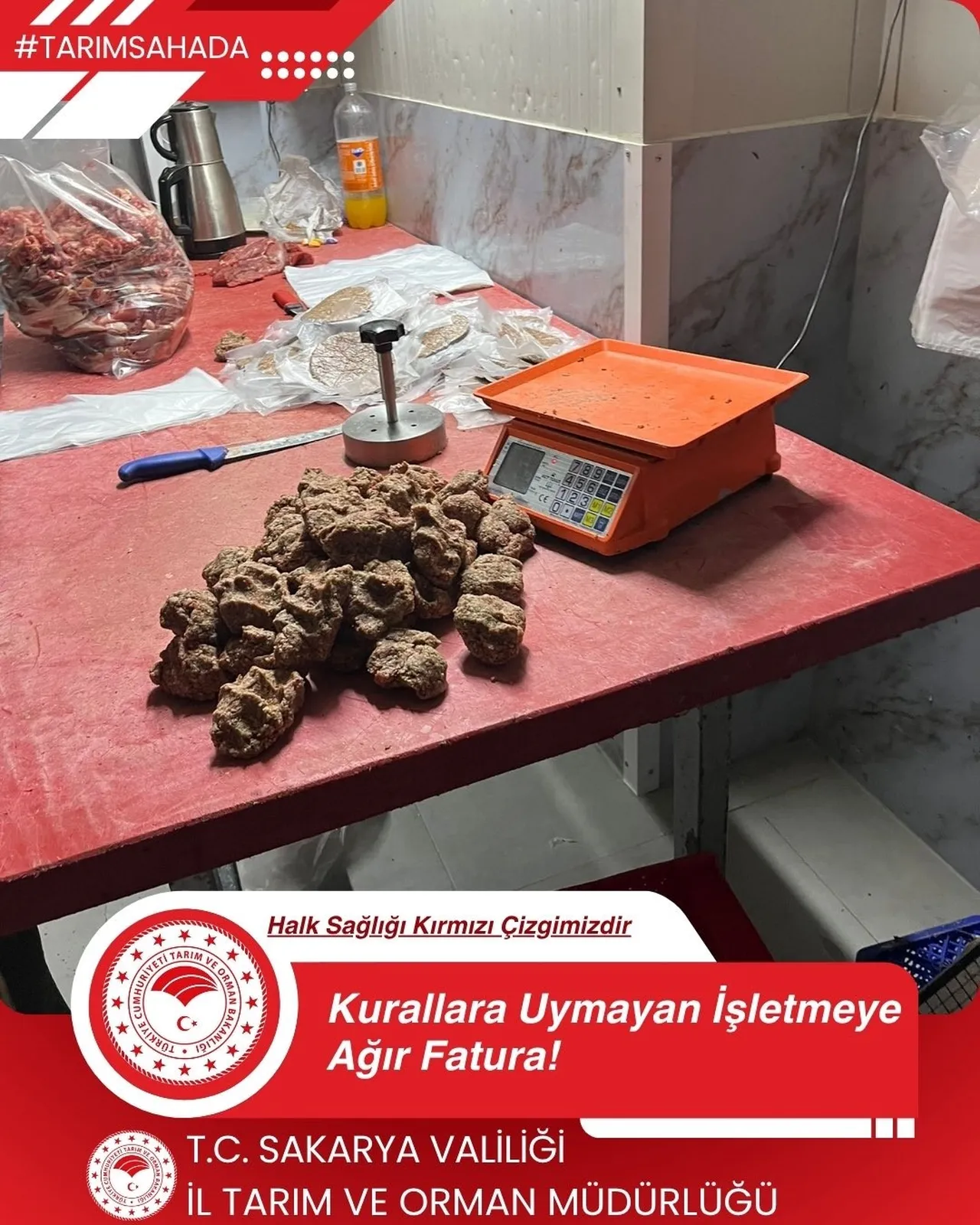 Ne hijyen var ne düzen! Mide bulandıran görüntülerin ardından dükkana mühür vuruldu