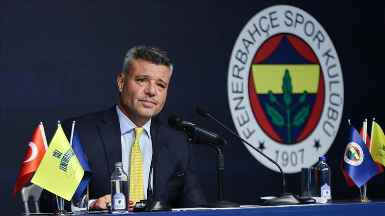 Fenerbahçe Spor Kulübü Başkanı Sadettin Saran