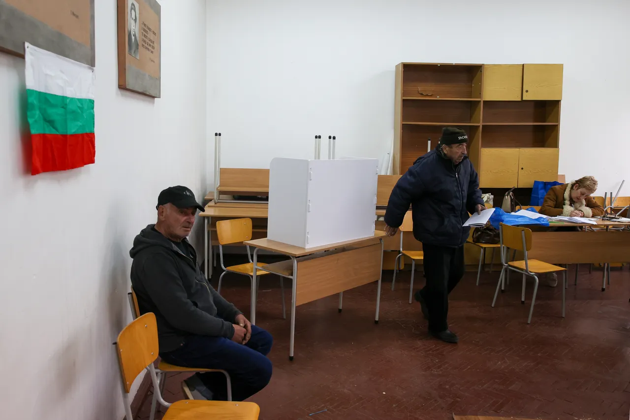 3 ilde sandık yoğunluğu! Binlerce çifte vatandaş Bulgaristan seçimleri için oy kullandı