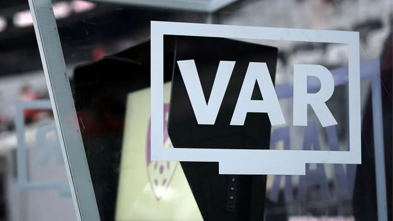 Beşiktaş-Samsunspor maçının VAR ve AVAR hakemleri belli oldu