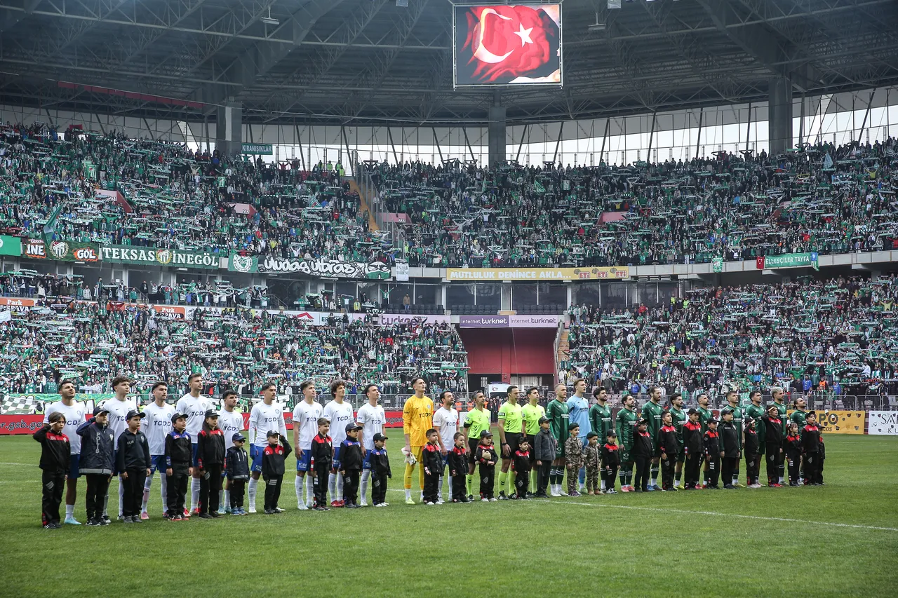 Bursaspor ve taraftarı