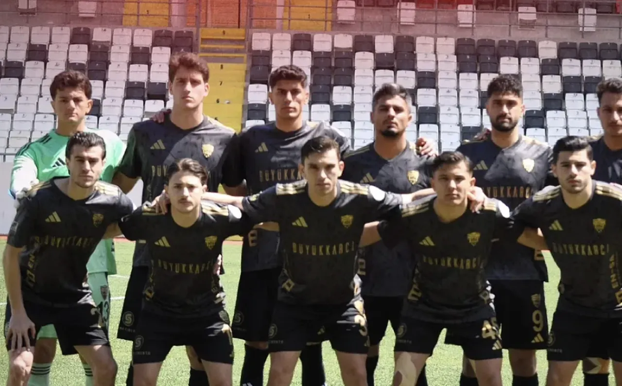 Bursaspor Somaspor maçı canlı yayın hangi kanalda, saat kaçta? Şampiyonluk için geri sayım!