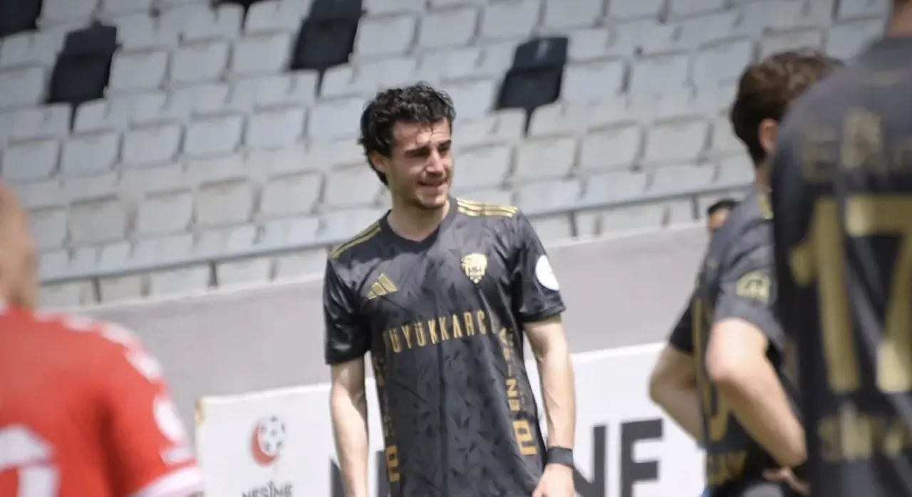 Bursaspor Somaspor maçı canlı yayın hangi kanalda, saat kaçta? Şampiyonluk için geri sayım!