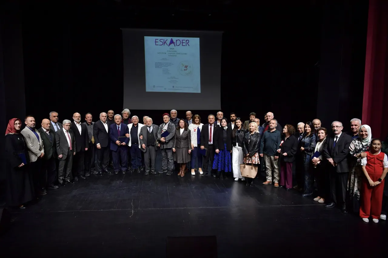 ESKADER Ödülleri sahiplerini buldu: 18 yıldır aralıksız devam ediyor!