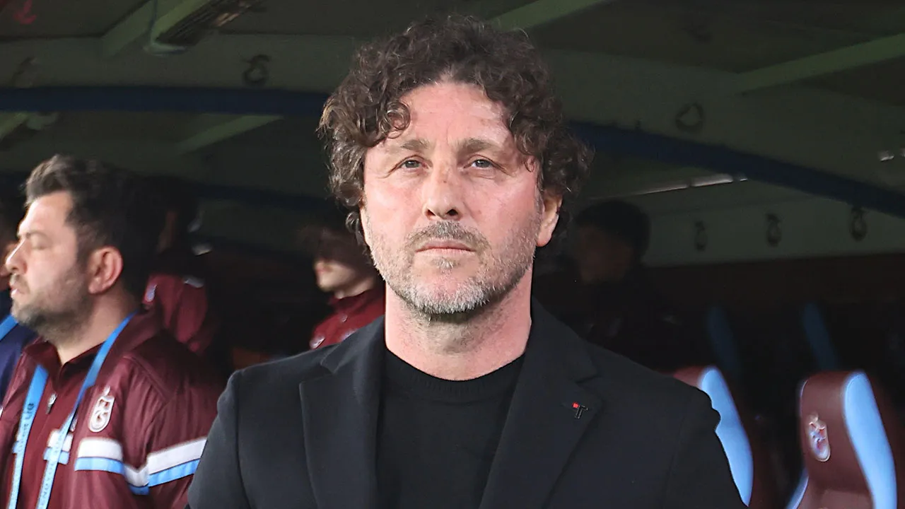 Fatih Tekke: Hakemlerden herkes şikayetçi