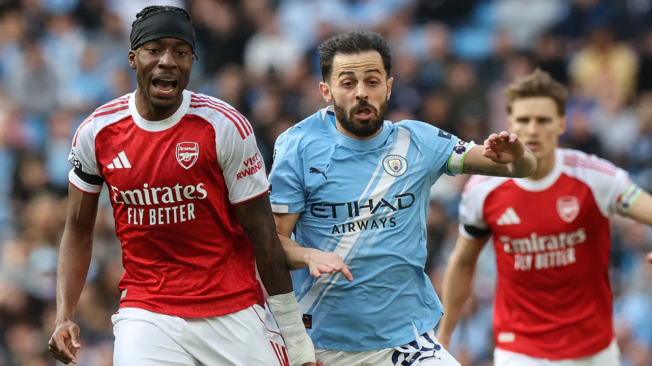 Manchester City ile Arsenal arasındaki şampiyonluk maçında 2 gollü zafer