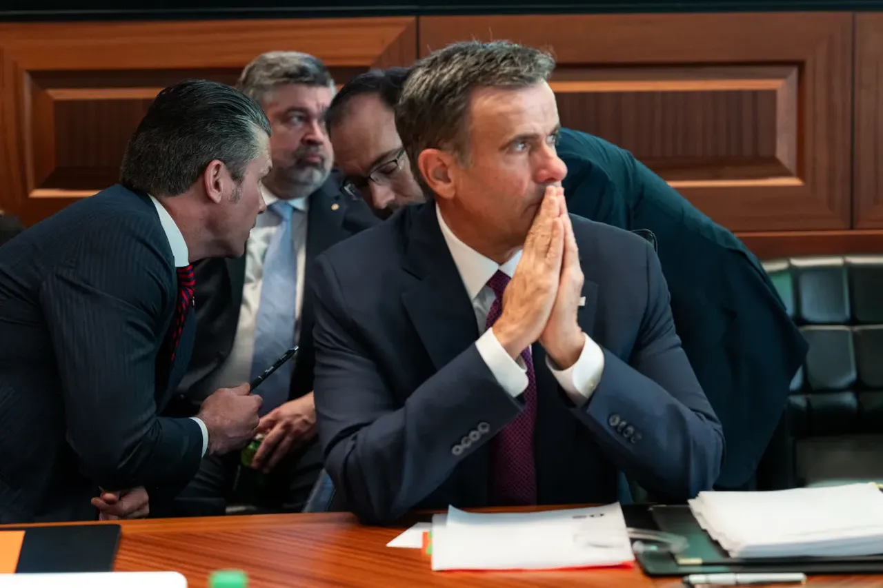 Trump’ın en yakın yardımcıları ve askeri danışmanları, operasyonun en kritik anlarında Başkan’ı harekat odasının dışında tutmak için yoğun çaba sarf etti.