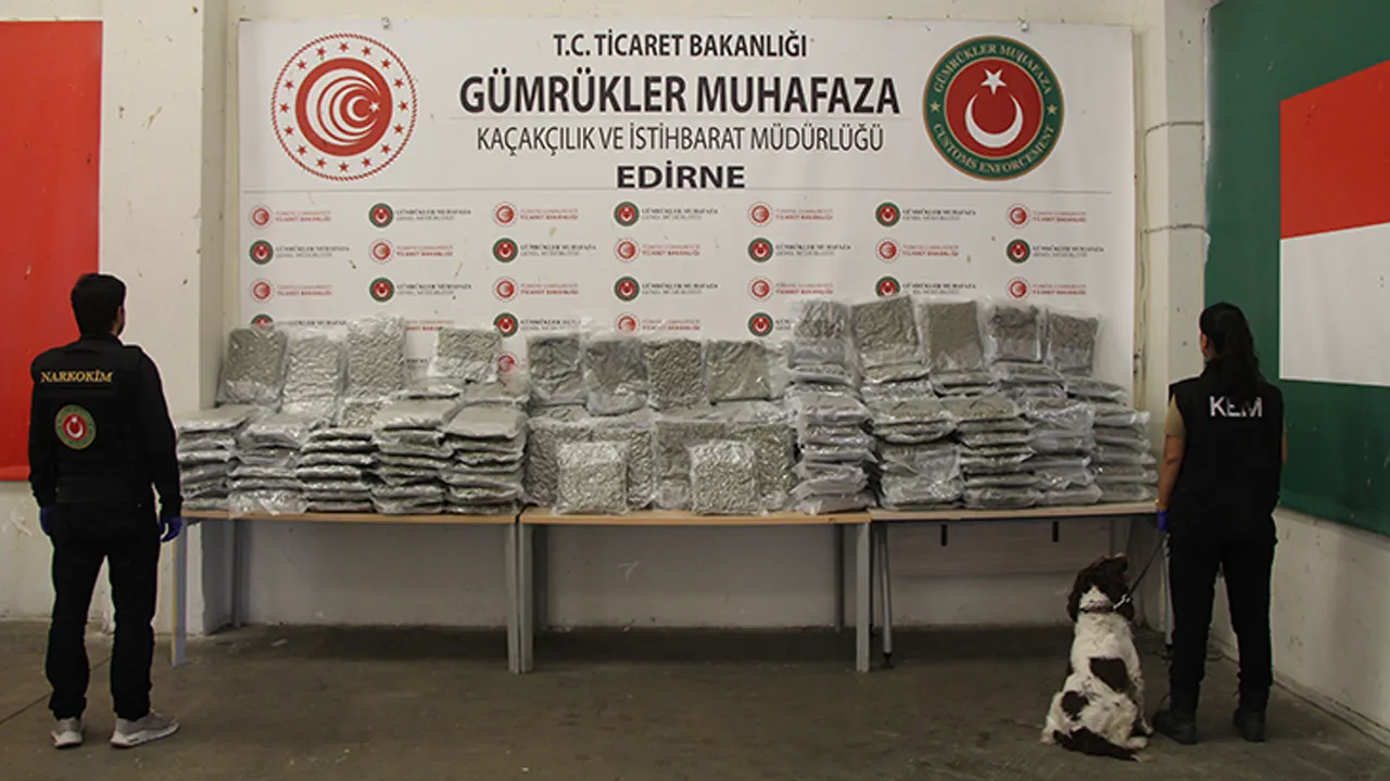 Zehir tacirlerinin 378 milyonluk planı çöktü! Kapıkule ve İstanbul Havalimanı'nda dev yakalama