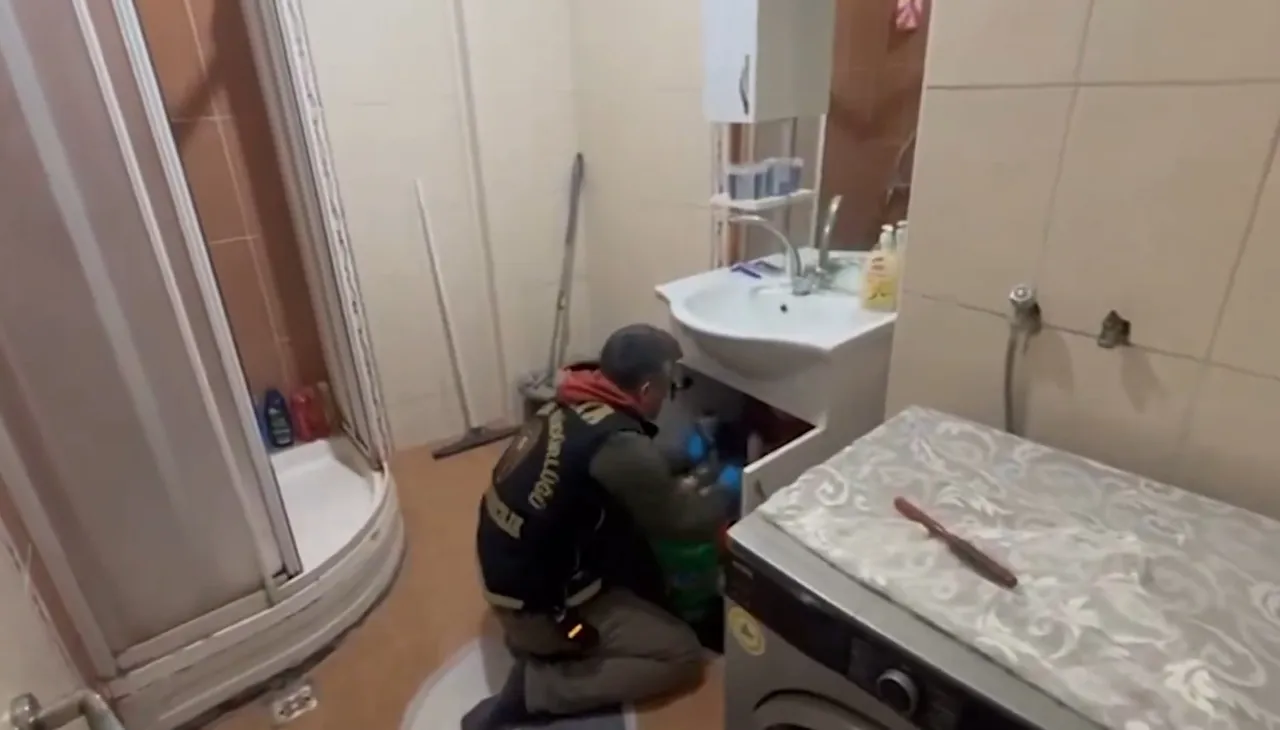 17 kentte dolandırıcılık operasyonu! Kendisini kamu görevlisi olarak tanıtan 180 kişi gözaltında