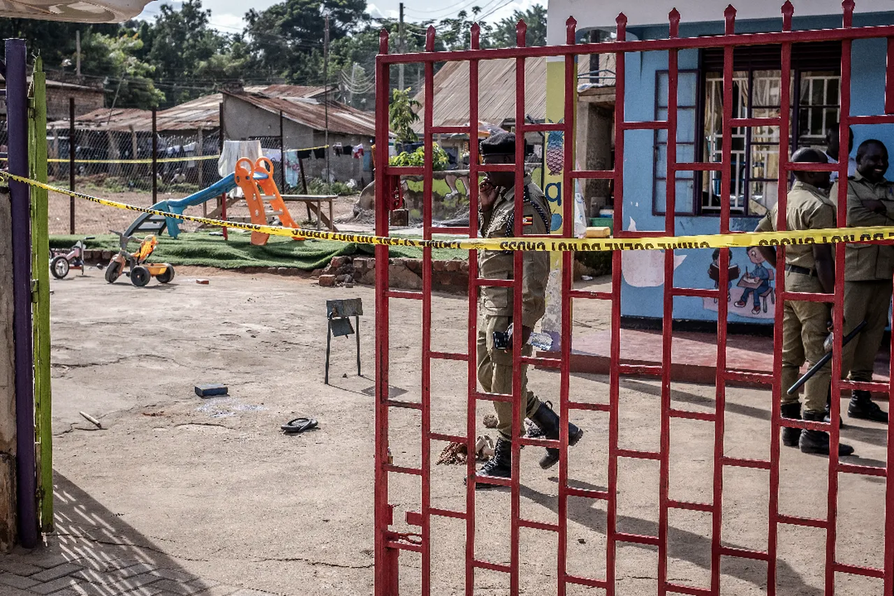 Anaokulunda dehşet! Veli gibi girdi, 4 çocuğu katletti