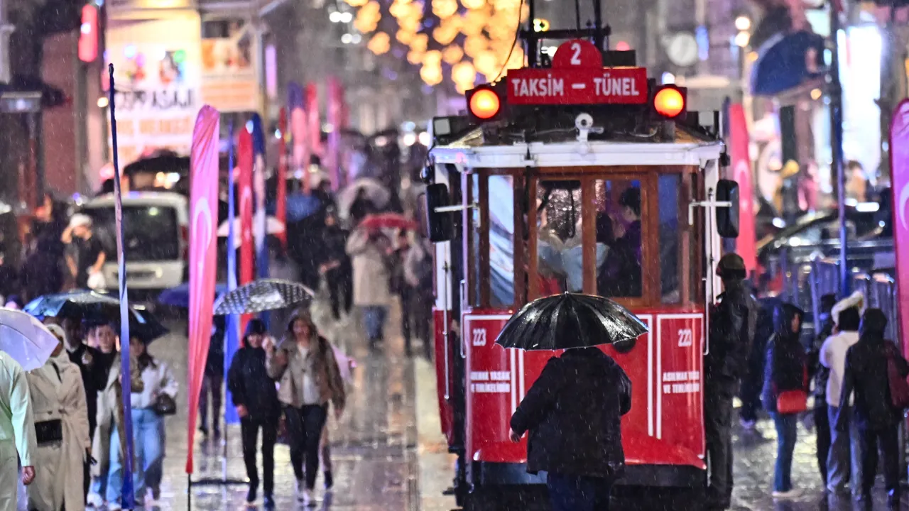 Bahar sıcakları için tarih netleşti! Sıcaklıklar 20 dereceyi görecek
