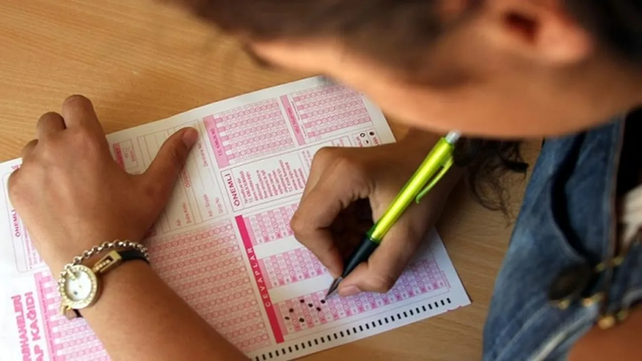 Başvurular tamamlandı! 2026 bursluluk sınavı ne zaman, sonuçlar ne zaman açıklanacak?