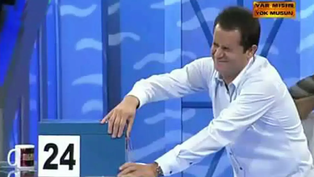 Efsane yarışma ‘Var Mısın Yok Musun’ geri dönüyor! Yeni sunucusu belli oldu