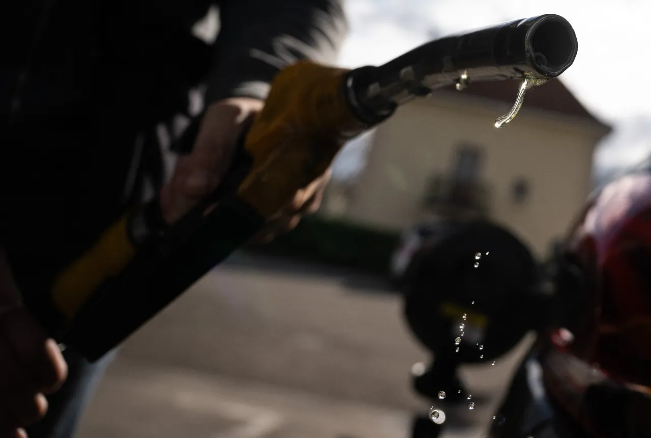 Hürmüz kapandı, o ülkeler düğmeye bastı! Yakıttan seyahate, ısıtmadan aydınlatmaya sıkı tedbirler