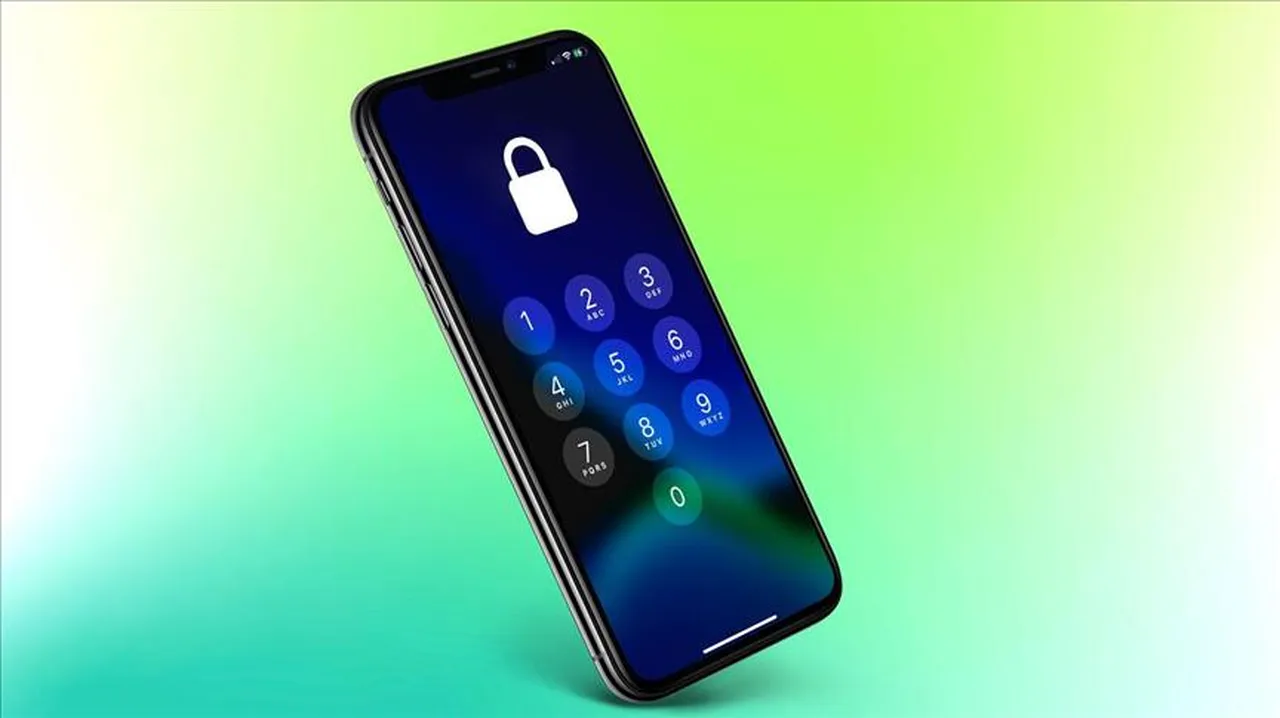 iOS 18’li iPhone’lara DarkSword tehdidine karşı acil güvenlik güncellemesi