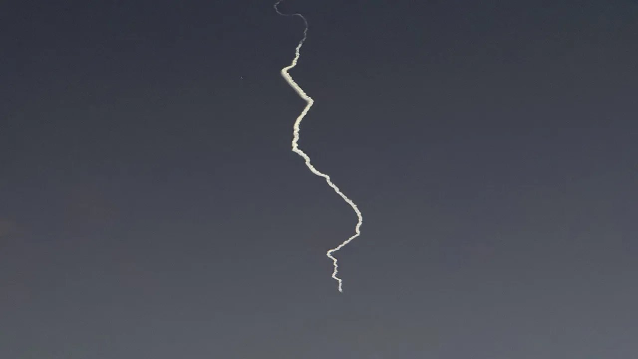 İran'dan 3 ülkeye misilleme! Füze ve İHA'larla saldırdılar