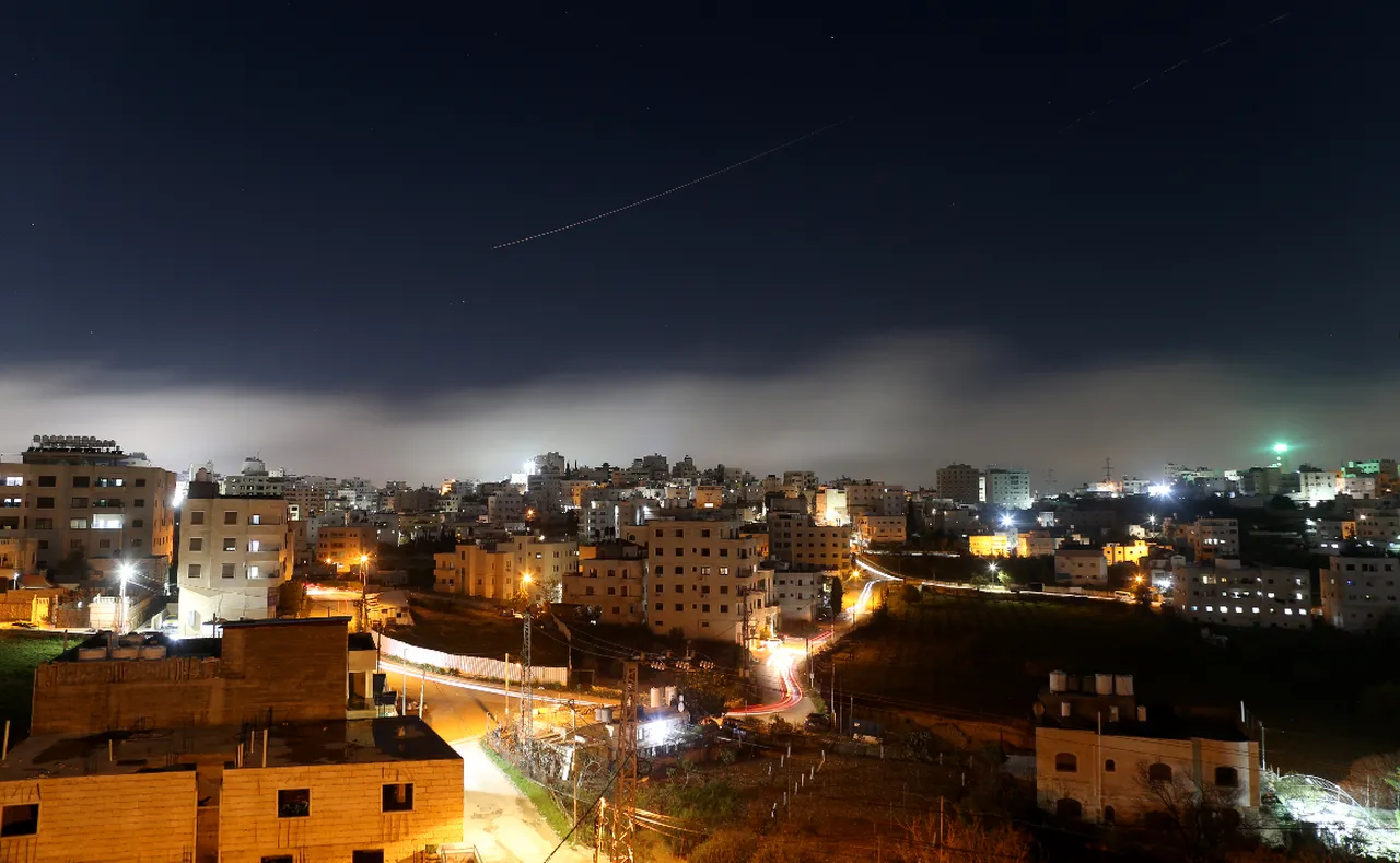 İsrail semalarında patlama sesleri! Hava savunması devrede