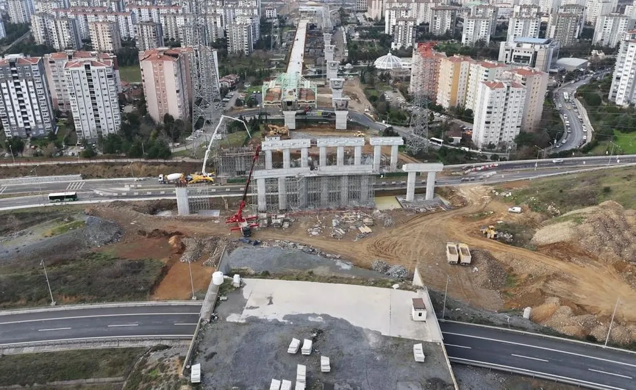 İstanbul trafiğine ilaç olacak! 8 şeritli Nakkaş-Başakşehir Otoyolu için geri sayım başladı