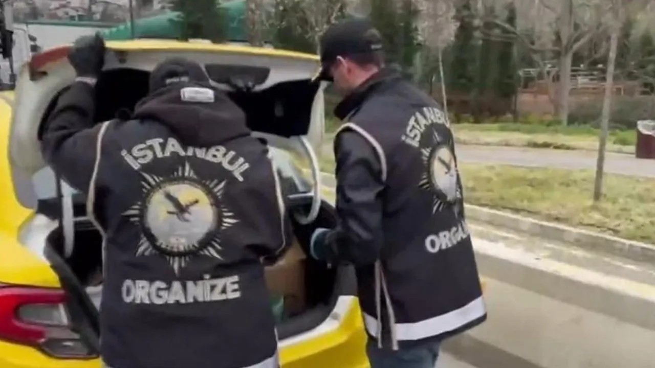 İstanbul’da kaçak silah operasyonu! 113 tabanca ele geçirildi