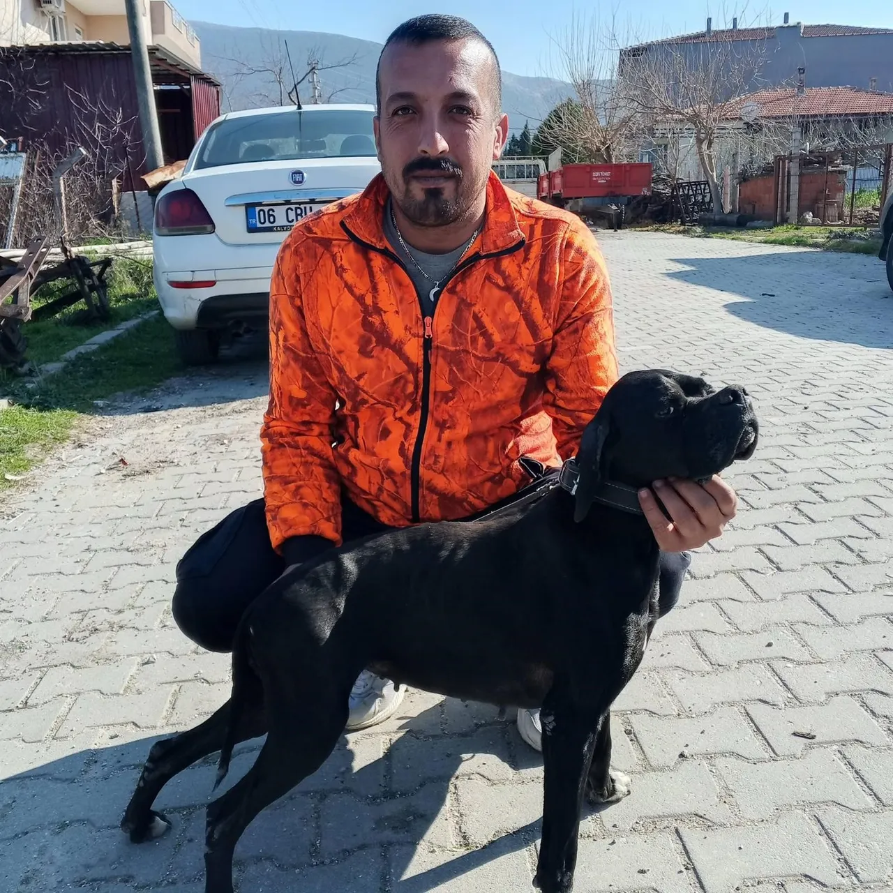 İzmir'de ölüm çukuru skandalı: Şoför çamurda boğuldu, kurum seyretti, akrabaları vinçle geldi