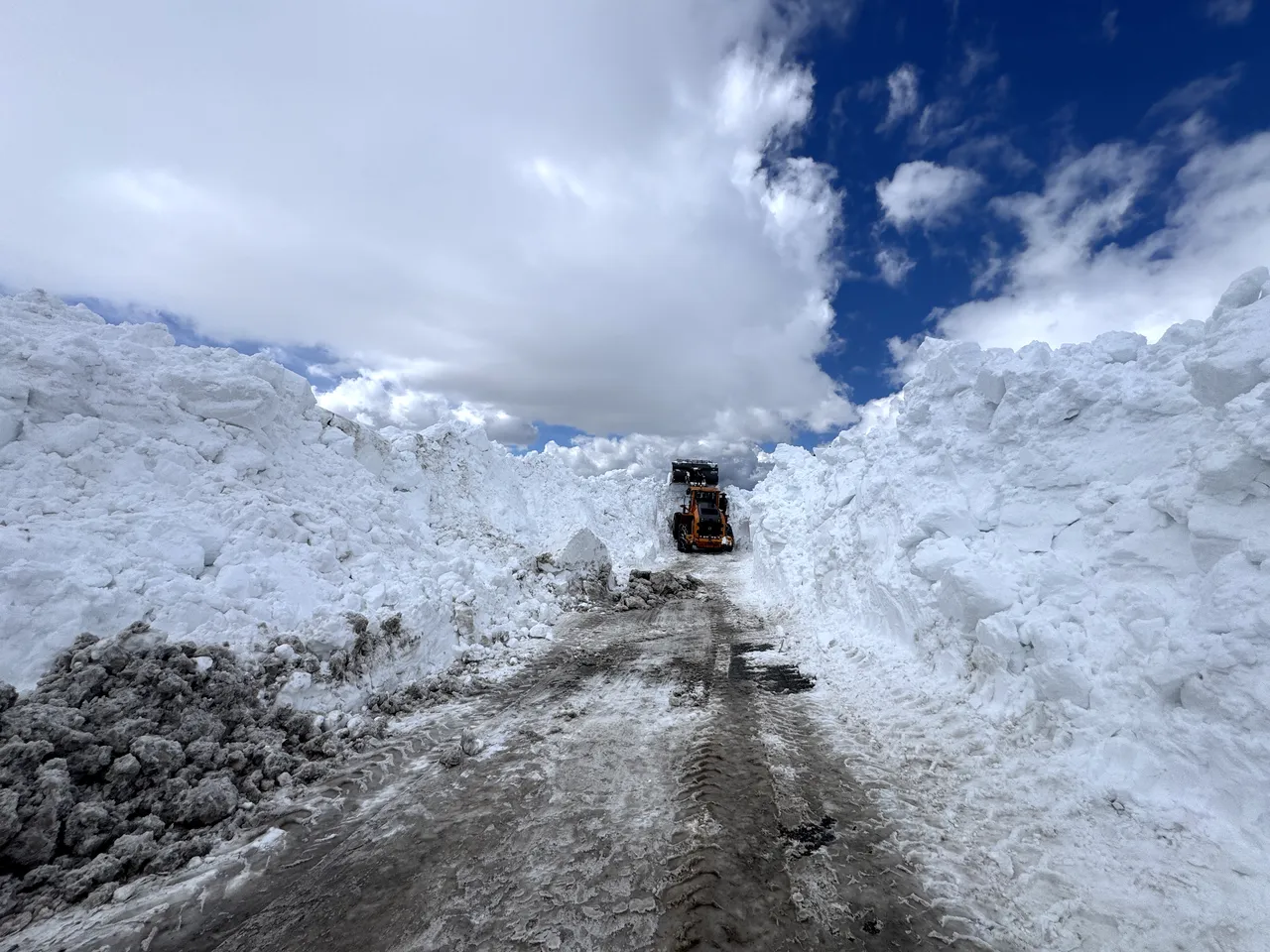 Ardahan-Ardanuç kara yolu