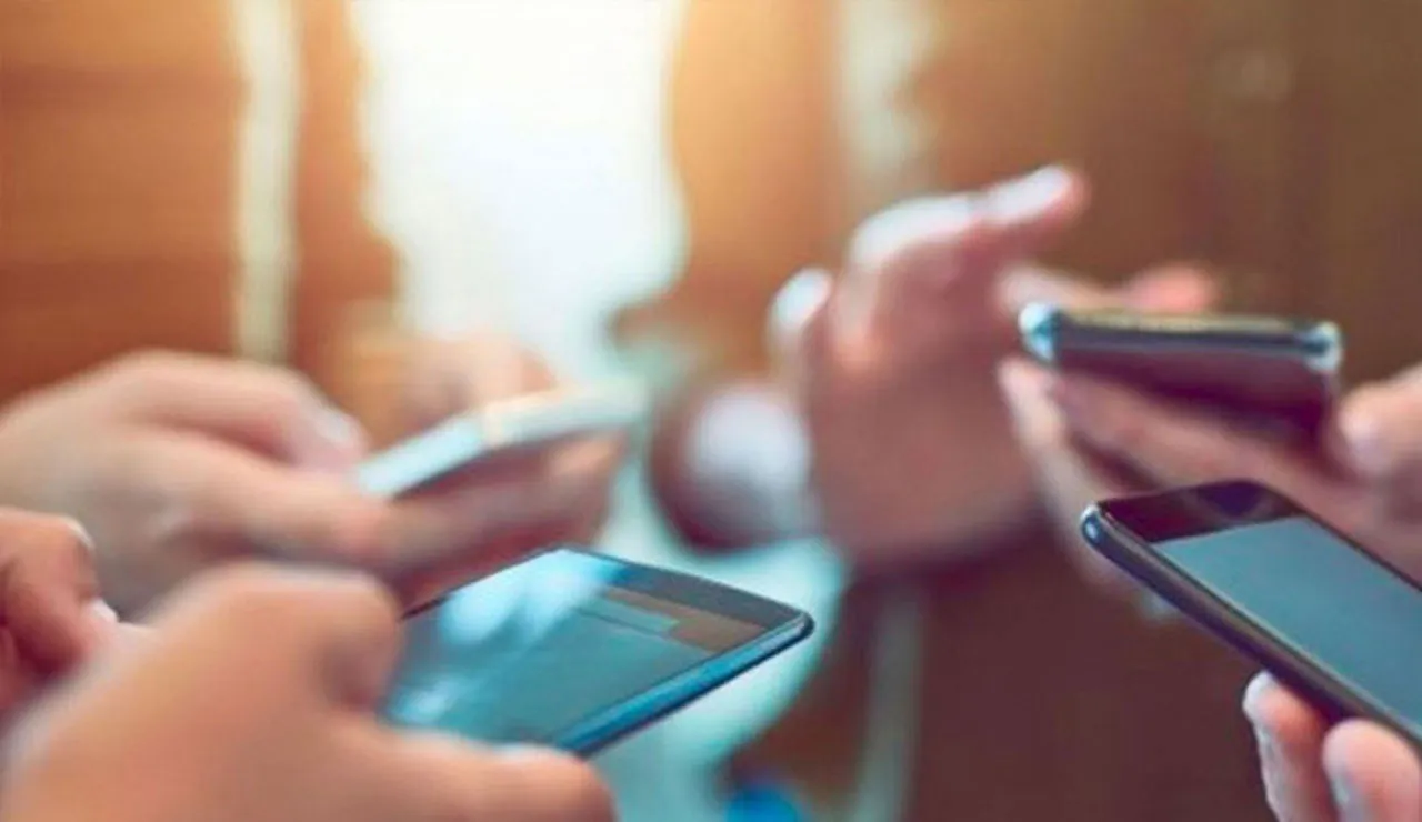 Tek kişiye 50 hat sınırı geliyor! Mobil abonelikte kota dönemi