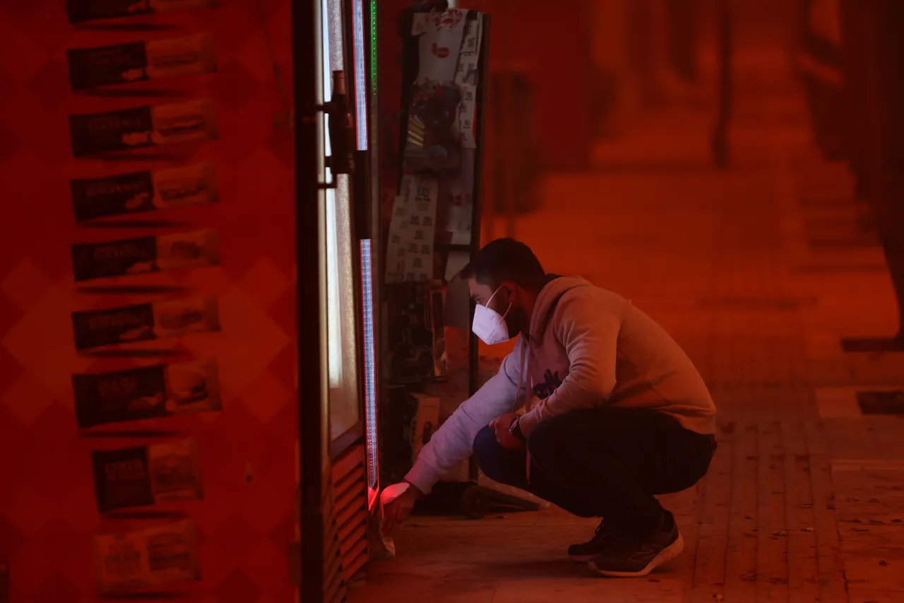 Yunanistan’ı sardı şimdi İstanbul’da! Etkisi 3 gün sürecek, çöl tozu için tarih verildi! Pazar günü kenti terk edecek