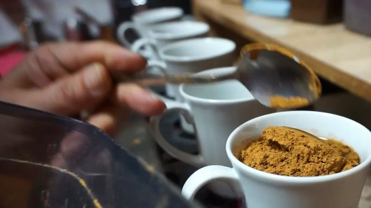 50 yıllık içilen miras! Gören Türk kahvesi sanıyor, şifa diye içiyorlar, sadece Burdur’da var 